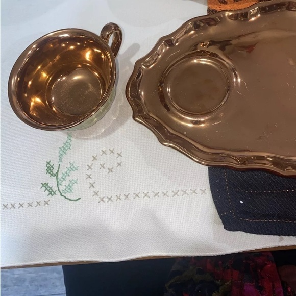 Vtg Italian PV Peasant Village Bronze Ceramic Plate w/ Matching Mug set of 2 - Picture 6 of 10